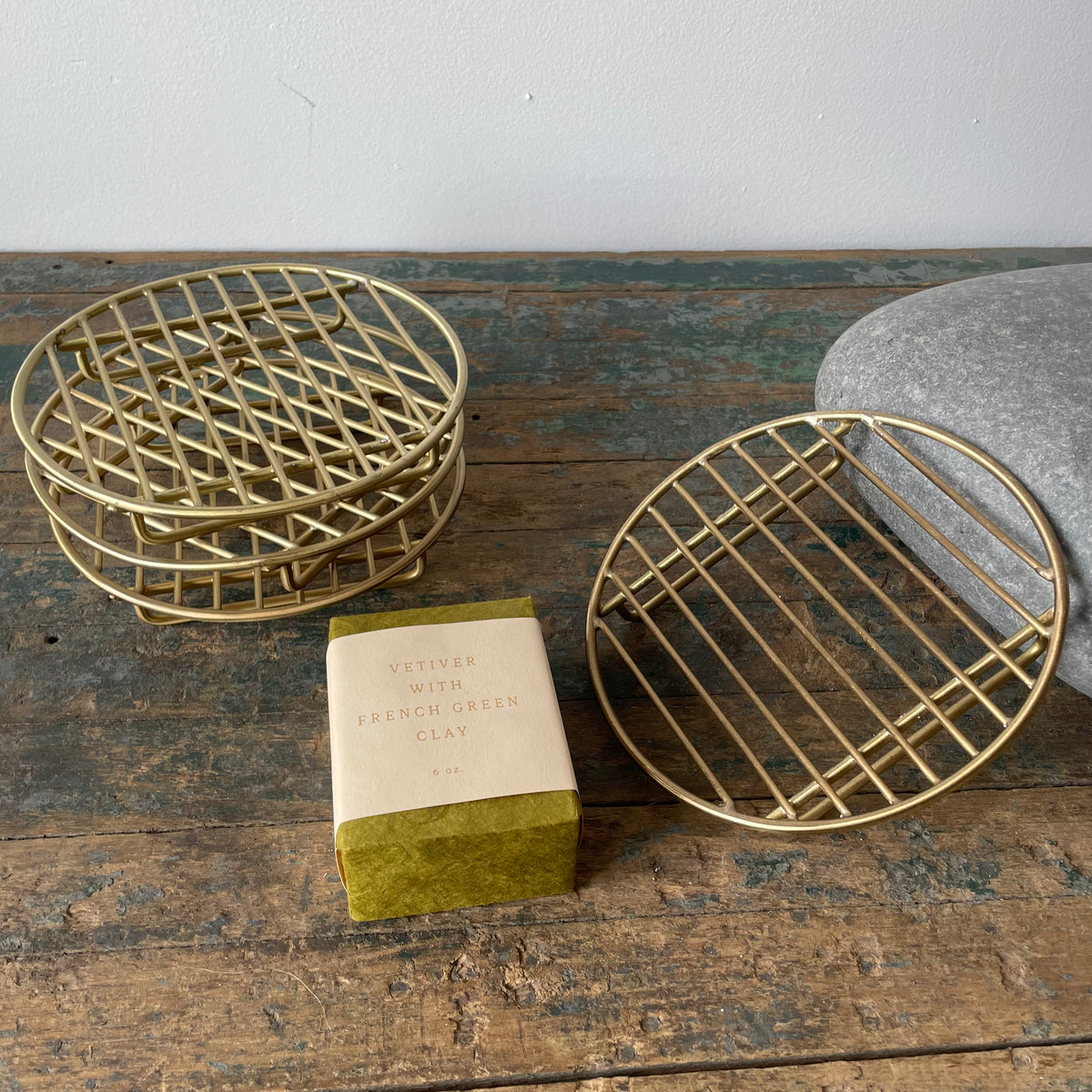 Round Brass Wire Stand – Upstate MN