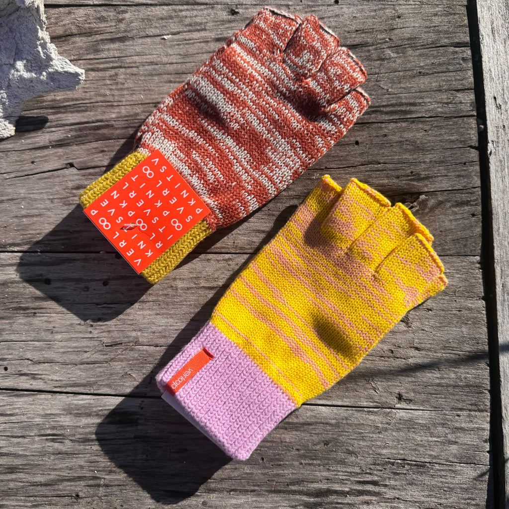 Fingerless Gloves by Verloop Knits