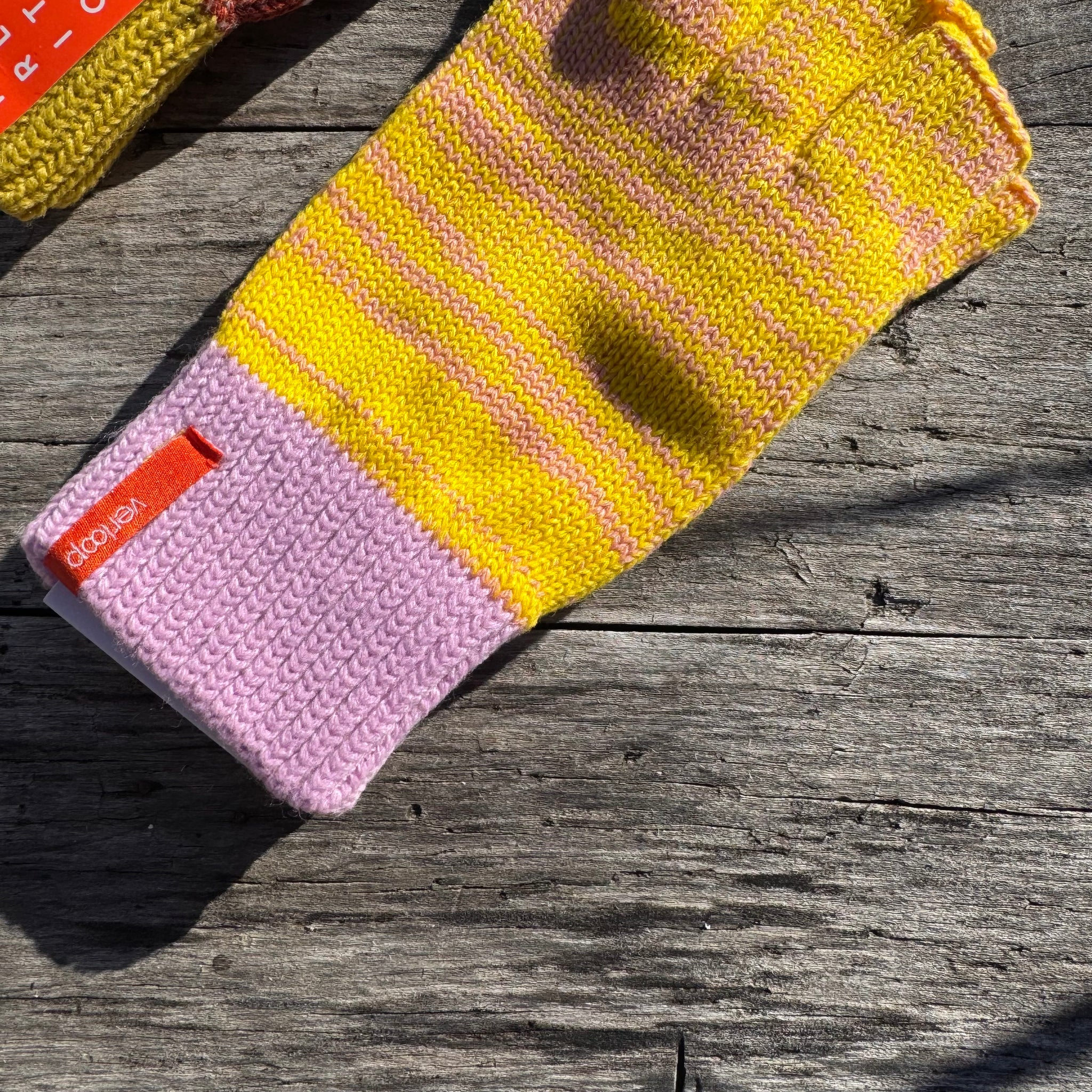 Fingerless Gloves by Verloop Knits